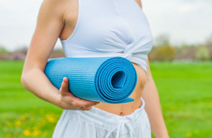 Four Mistakes People Make When Buying a Yoga Mat